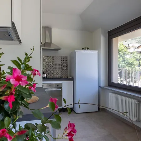Manor House Apartment